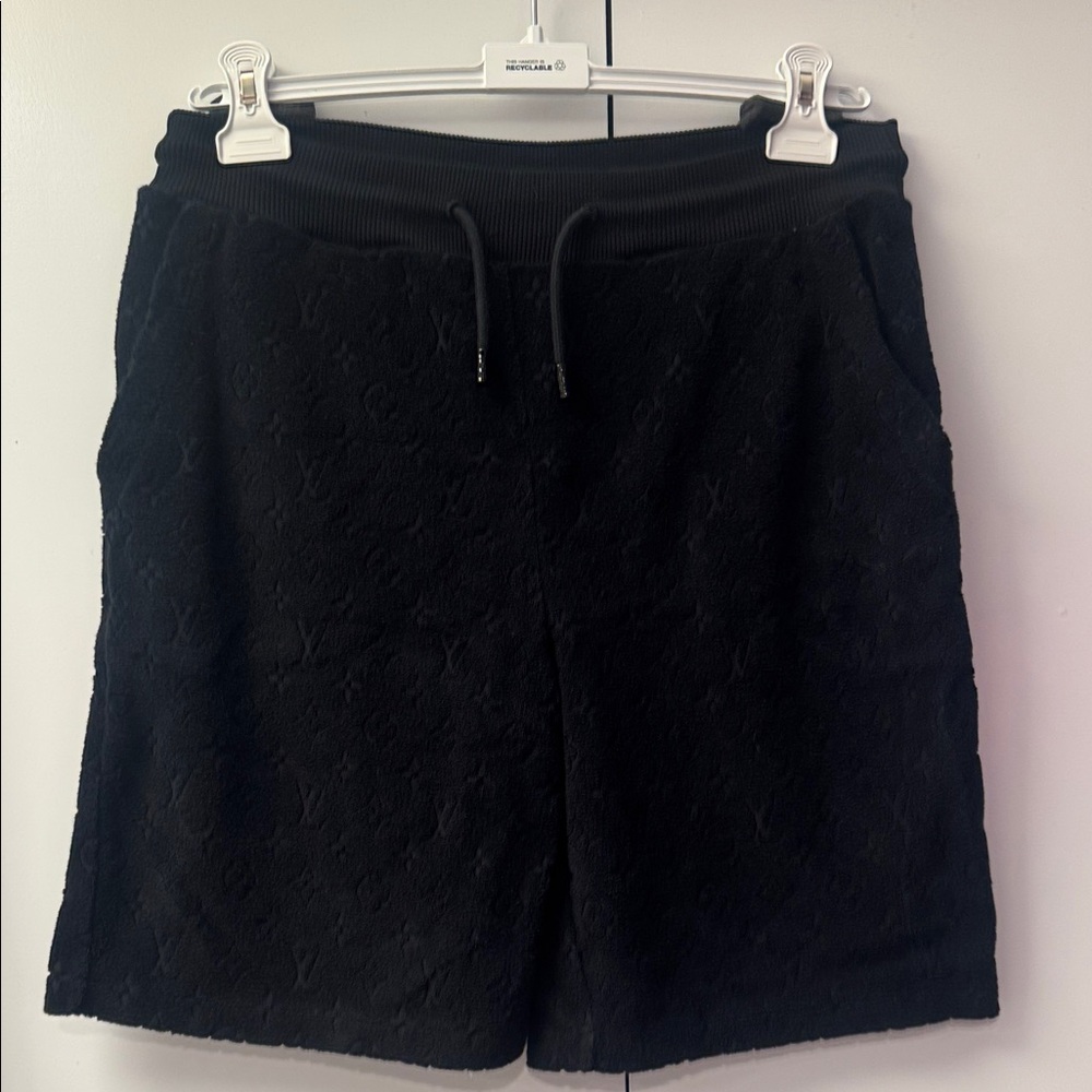 Louis Vuitton Monogram Black Terry Athletic Shorts. Size Small
